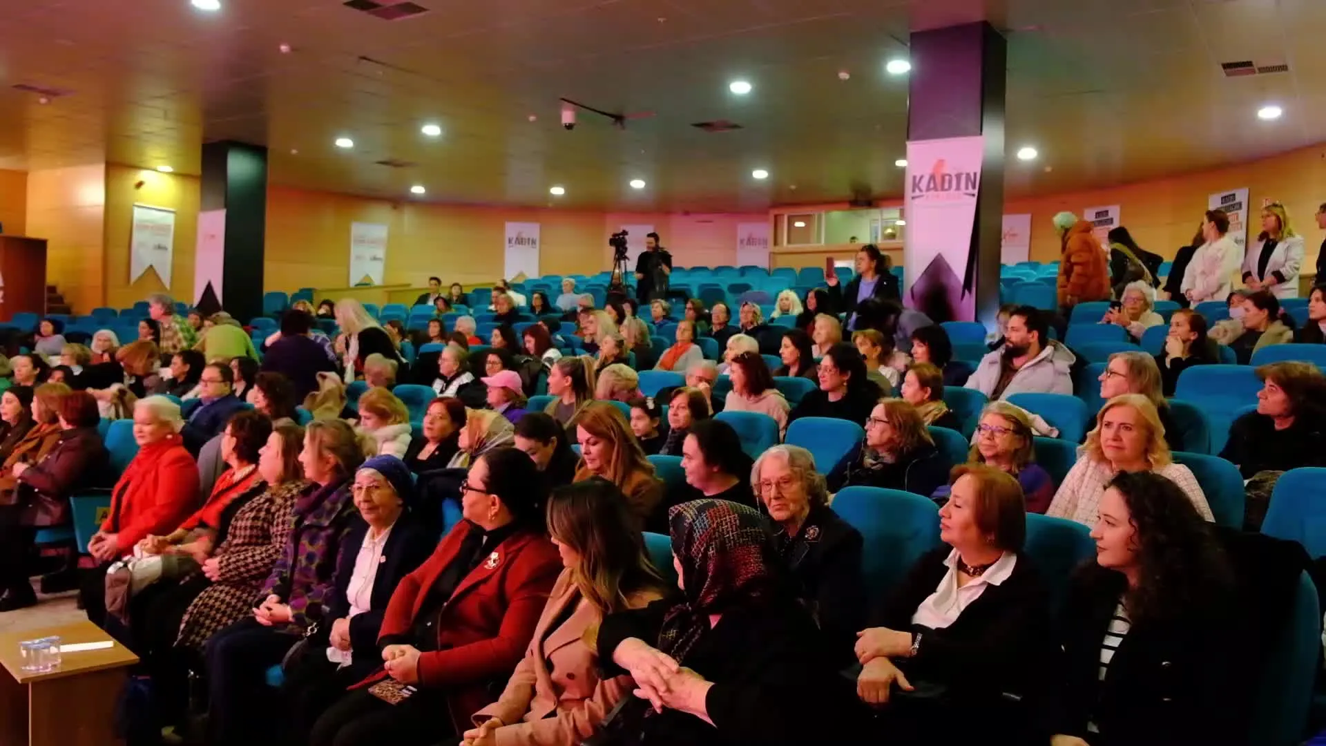 CHP Kadın Kolları Genel Başkanı Asu Kaya: “Sokaklarında kadınların korkmadan yürüdüğü bir Türkiye’yi kurana kadar durmayacağız”